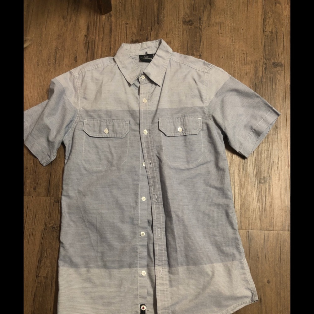 Men’s Short Sleeve Button Down Shirt